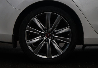 Подержанный автомобиль Mazda 6 Sedan 2021 года (22 фото)