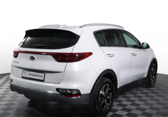 Подержанный автомобиль Kia Sportage 2021 года (5 фото)