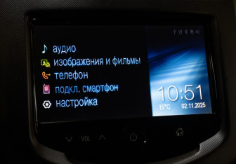 Подержанный автомобиль Chevrolet Aveo Hatchback 2013 года (17 фото)