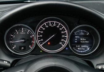 Подержанный автомобиль Mazda 6 Sedan 2017 года (25 фото)