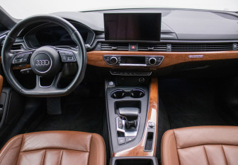 Подержанный автомобиль Audi A5 Coupe 2020 года (13 фото)