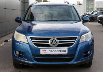 Подержанный автомобиль Volkswagen Tiguan 2010 года (2 фото)