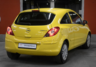 Подержанный автомобиль Opel Corsa 2007 года (5 фото)