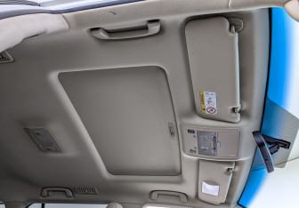 Подержанный автомобиль Toyota Land Cruiser Suv 2020 года (22 фото)