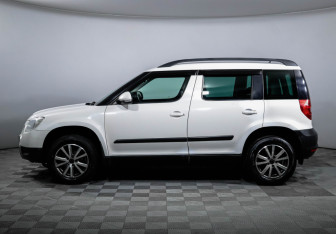 Подержанный автомобиль Skoda Yeti 2012 года (8 фото)