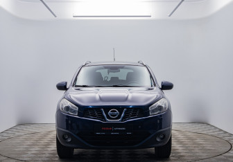 Подержанный автомобиль Nissan Qashqai+2 2012 года (8 фото)