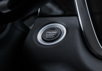 Подержанный автомобиль Geely Atlas Pro 2022 года (13 фото)