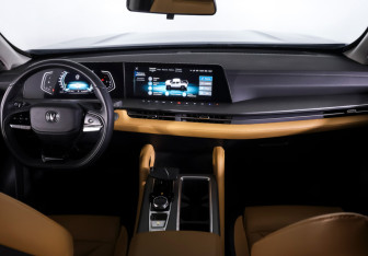 Подержанный автомобиль Changan Hunter Plus 2024 года (12 фото)