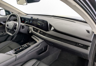 Новый FAW Bestune B70 2024 (9 фото)