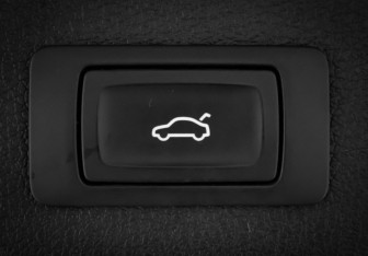 Подержанный автомобиль Audi Q5 2015 года (30 фото)