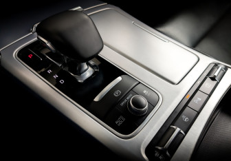 Подержанный автомобиль Kia Stinger 2021 года (30 фото)