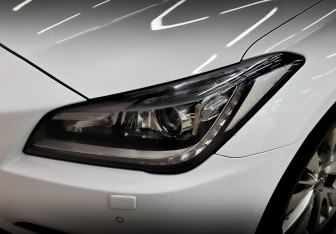 Подержанный автомобиль Hyundai Genesis 2014 года (17 фото)