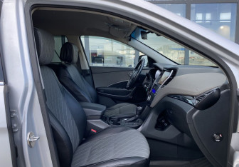 Подержанный автомобиль Hyundai Santa Fe 2014 года (21 фото)