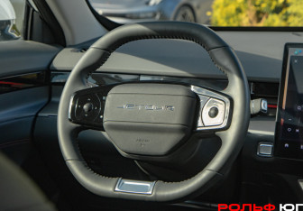 Подержанный автомобиль Jetour Dashing 2024 года (10 фото)