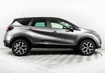 Подержанный автомобиль Renault Kaptur 2018 года (4 фото)