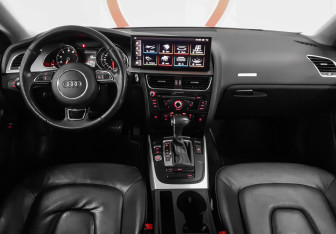 Подержанный автомобиль Audi A5 Coupe 2012 года (8 фото)