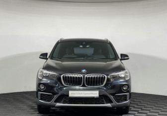 Подержанный автомобиль BMW X1 2018 года (3 фото)