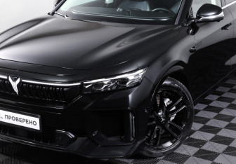 Подержанный автомобиль Voyah Free 2024 года (27 фото)