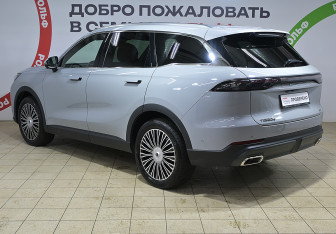 Подержанный автомобиль Chery Tiggo 9 2025 года (6 фото)