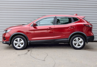 Подержанный автомобиль Nissan Qashqai 2019 года (8 фото)