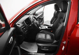 Подержанный автомобиль Chery Tiggo 8 2020 года (6 фото)