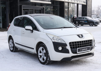 Подержанный автомобиль Peugeot 3008 2012 года (3 фото)