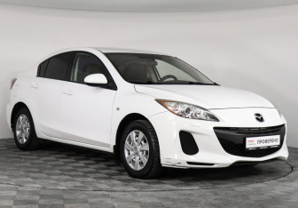 Подержанный автомобиль Mazda 3 Sedan 2011 года (3 фото)