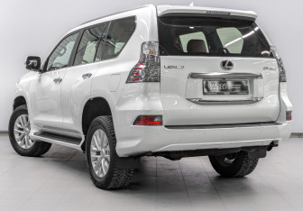 Подержанный автомобиль Lexus GX 2022 года (7 фото)