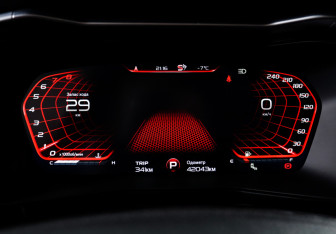 Подержанный автомобиль Geely Tugella 2023 года (11 фото)