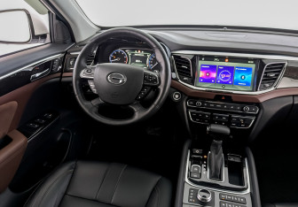 Подержанный автомобиль GAC GS8 2021 года (13 фото)