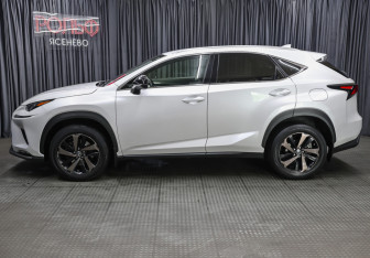 Подержанный автомобиль Lexus NX 2021 года (8 фото)