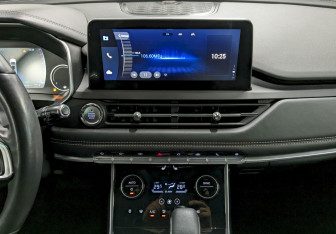 Подержанный автомобиль Chery Tiggo 8 2021 года (27 фото)