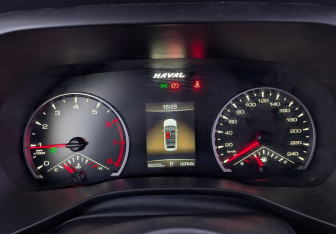 Подержанный автомобиль Haval Jolion 2023 года (13 фото)