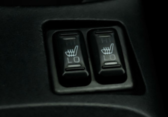 Подержанный автомобиль Mitsubishi Lancer Sedan 2012 года (9 фото)