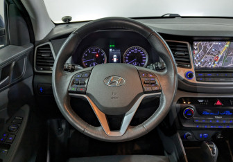 Подержанный автомобиль Hyundai Tucson 2016 года (28 фото)