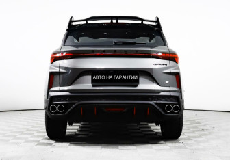 Подержанный автомобиль Geely Coolray 2023 года (4 фото)