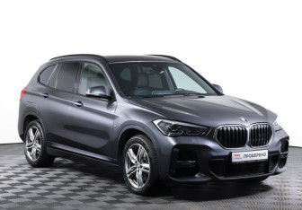 Подержанный автомобиль BMW X1 2019 года (3 фото)