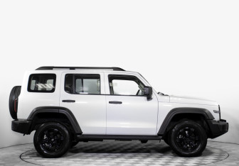 Подержанный автомобиль Tank 300 2024 года (4 фото)