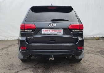 Подержанный автомобиль Jeep Grand Cherokee 2014 года (6 фото)