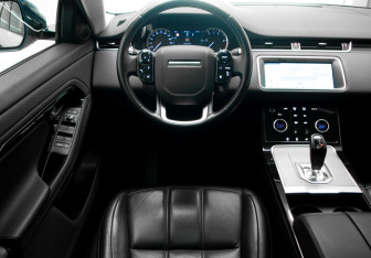 Подержанный автомобиль Land Rover Range Rover Evoque 2020 года (9 фото)
