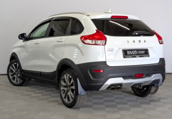 Подержанный автомобиль LADA (ВАЗ) XRAY 2019 года (7 фото)