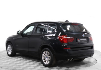 Подержанный автомобиль BMW X3 2016 года (7 фото)