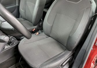 Подержанный автомобиль Renault Logan Sedan 2021 года (13 фото)