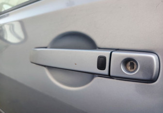 Подержанный автомобиль Nissan Qashqai+2 2010 года (14 фото)