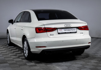 Подержанный автомобиль Audi A3 Sedan 2014 года (7 фото)