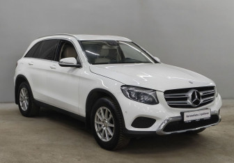 Подержанный автомобиль Mercedes-Benz GLC Coupe 2015 года (3 фото)