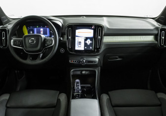 Новый Volvo XC40 2024 (14 фото)