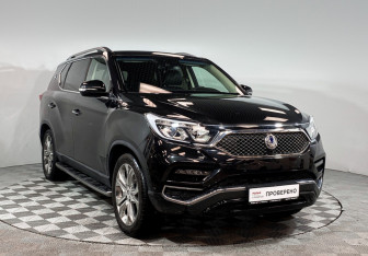 Подержанный автомобиль SsangYong Rexton 2018 года (3 фото)