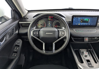 Подержанный автомобиль Haval Jolion 2023 года (21 фото)