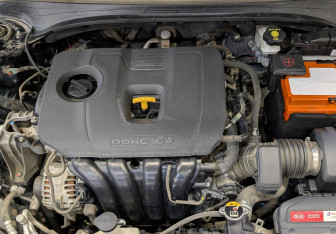 Подержанный автомобиль Kia Cerato Sedan 2019 года (9 фото)